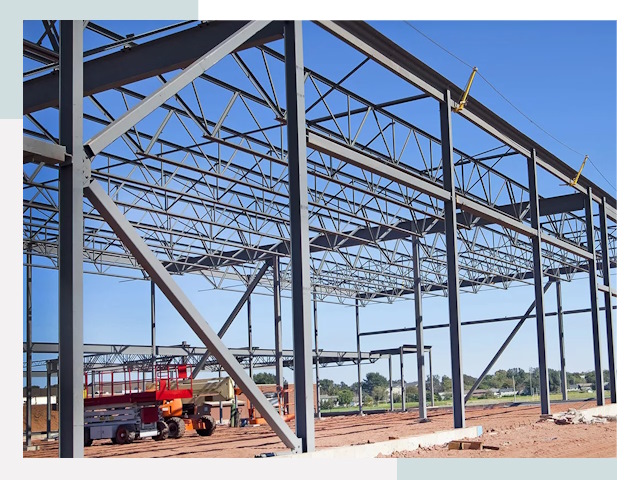 Строительство ферм с металлоконструкциями от 635 руб.